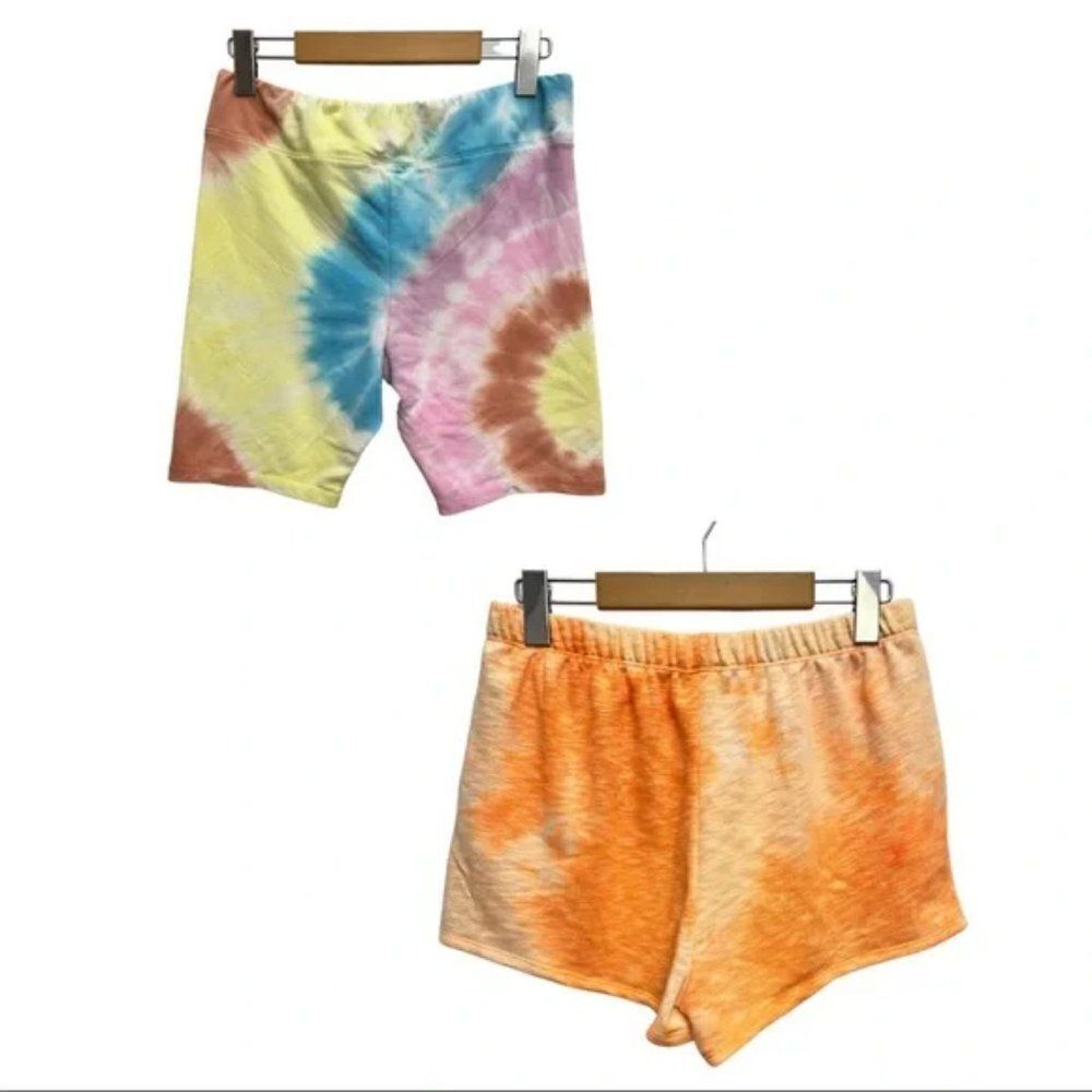💎 2 pc Bundle Freshman Shorts - Picture 2 of 8